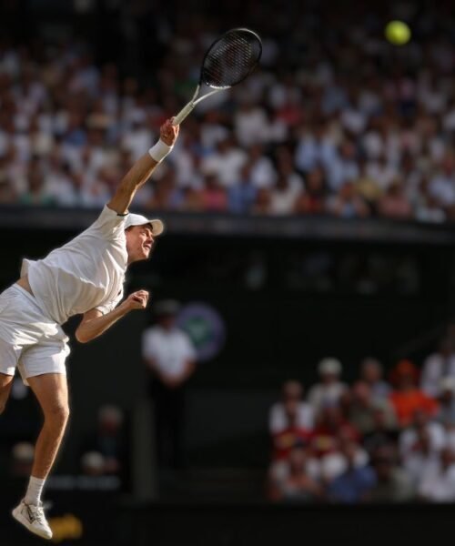 Sinner vence a Djokovic y buscará su segundo título en Wimbledon