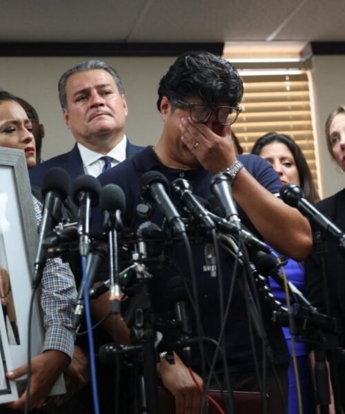 ‘No merecía morir; solo quería llegar al trabajo’: hijo de mexicano asesinado por ICE en Houston