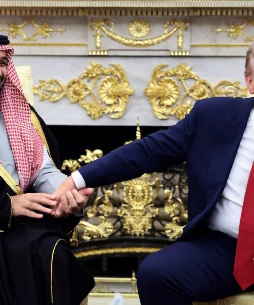 EE. UU. y Arabia Saudita firman acuerdo nuclear