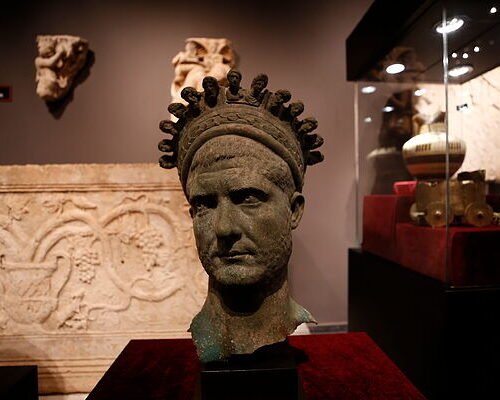 La fiebre del oro y los cazatesoros amenazan el patrimonio de Turquía: «Si todos los buscadores entregasen sus hallazgos, habría más piezas de valor que en los museos»