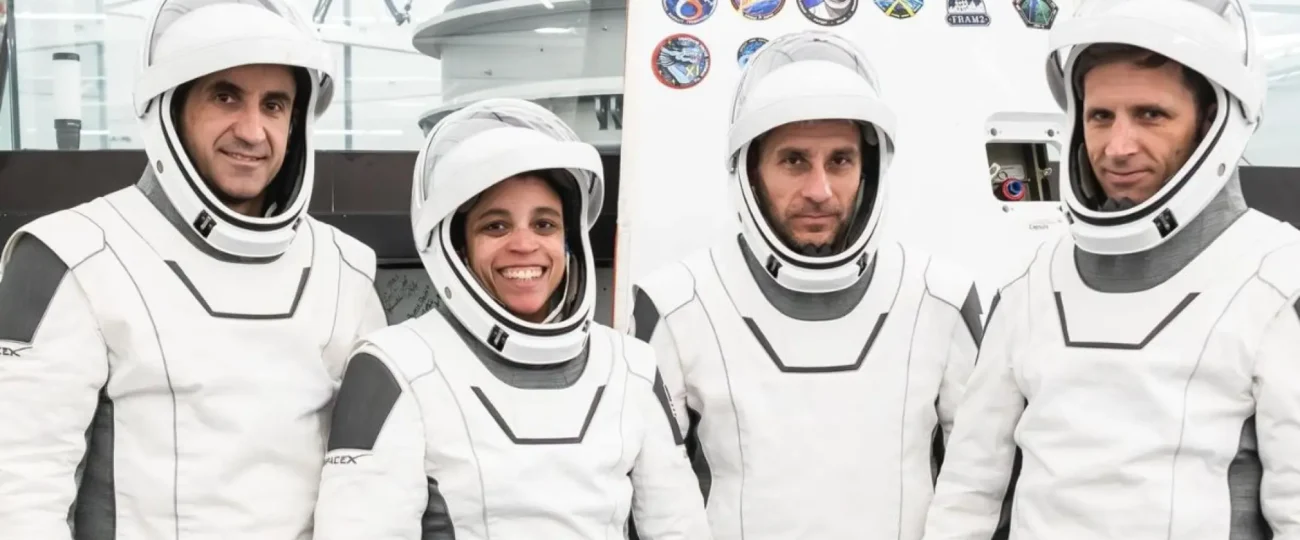 La NASA estrena nuevos trajes de astronauta: los probará con la próxima tripulación de la Estación Espacial