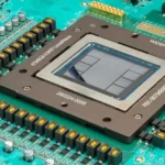 OpenAI reta a Nvidia con su chip Jalapeño: ofrece más velocidad y eficiencia para acelerar la IA