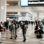 EE.UU. detiene hasta 40 migrantes al día en aeropuertos