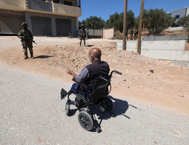 Embajador de EE.UU. llama ‘terroristas’ a colonos israelíes que asedian a familias palestinas en Cisjordania