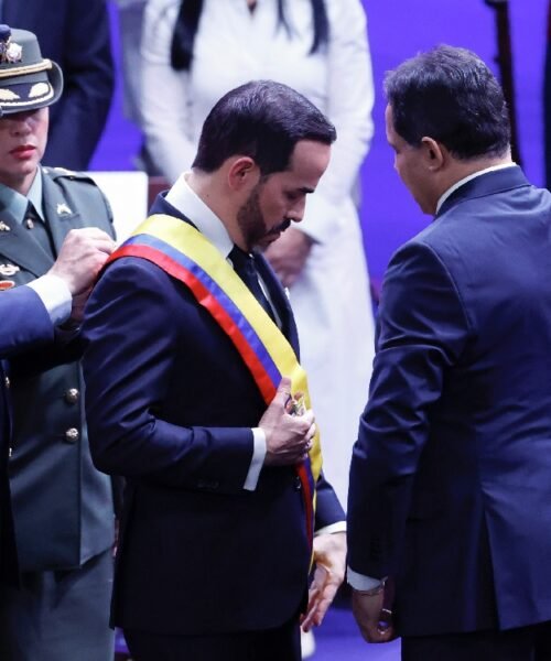 Promete De la Espriella combatir el ‘narcoterrorismo’ en Colombia