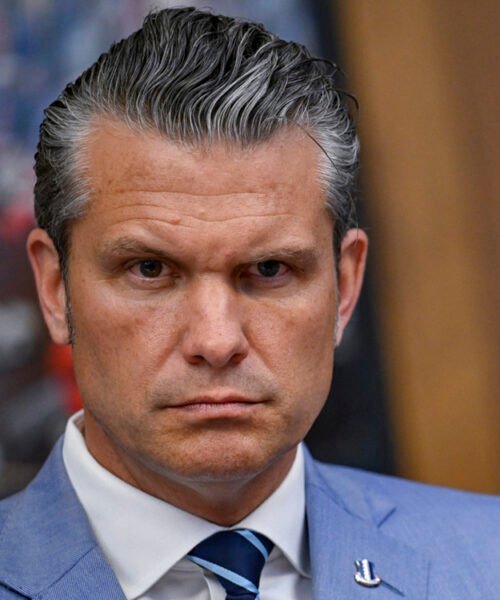 EE.UU. no descarta una intervención militar en Cuba, advierte Hegseth
