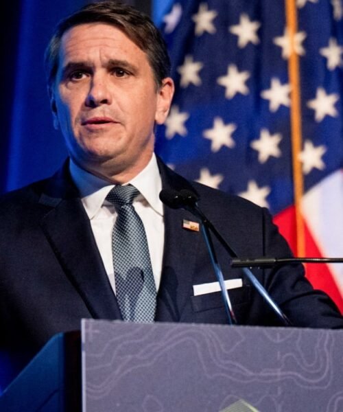 Senado allana el nombramiento de Todd Blanche como fiscal general de EE.UU.