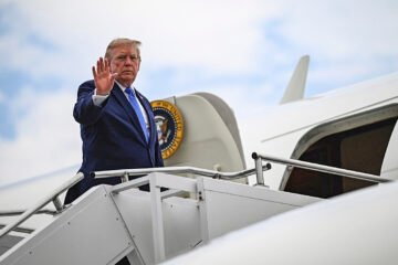 El cambio de avión en secreto: ¿por qué la maniobra para proteger a Trump genera interrogantes de seguridad?