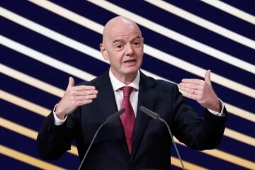 UEFA y la Concacaf no perdonan a Infantino pese a la retirada de su plan