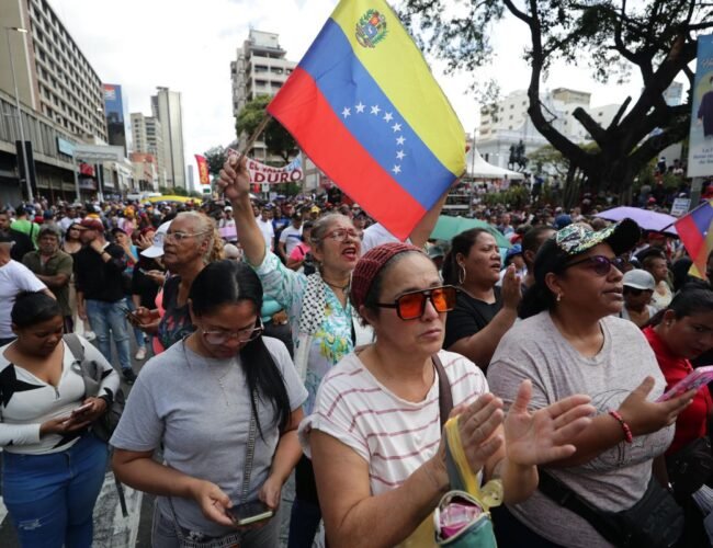 Venezuela: opositores y chavistas pactan renovar el Tribunal Supremo de Justicia