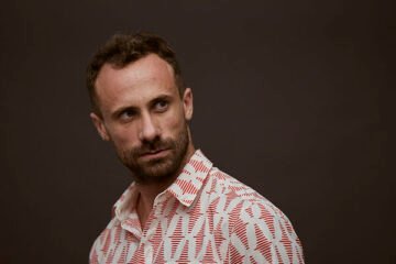 Oriol Pla gana el Premio Nacional de Teatro por su asfixiante actuación en ‘Gula’