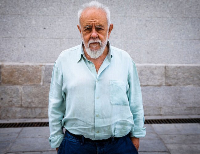 Muere a los 92 años Gonzalo Suárez, el hombre que no se cansó de ser nuevo