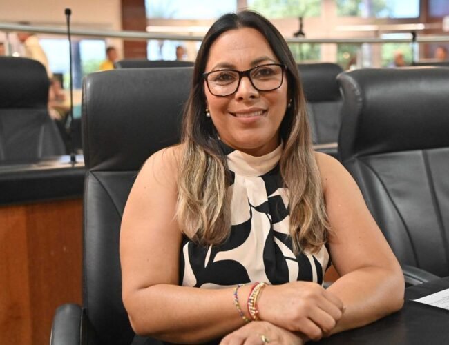 Congreso de BCS corrige reglas sobre certificados y títulos académicos