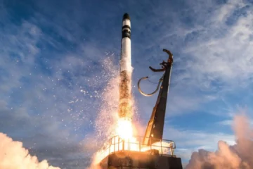Así es GHOST, la plataforma móvil que permite lanzar cohetes desde cualquier lugar del mundo