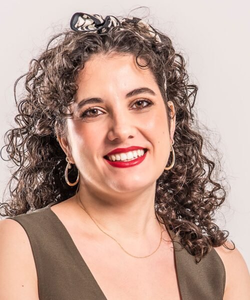 Aida dos Santos, Premio Nacional de Ensayo por su investigación sobre las mujeres de la periferia obrera del siglo XX