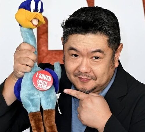 Muere a los 46 años Eric Bauza, la voz de Bugs Bunny, Piolín y el Pato Lucas