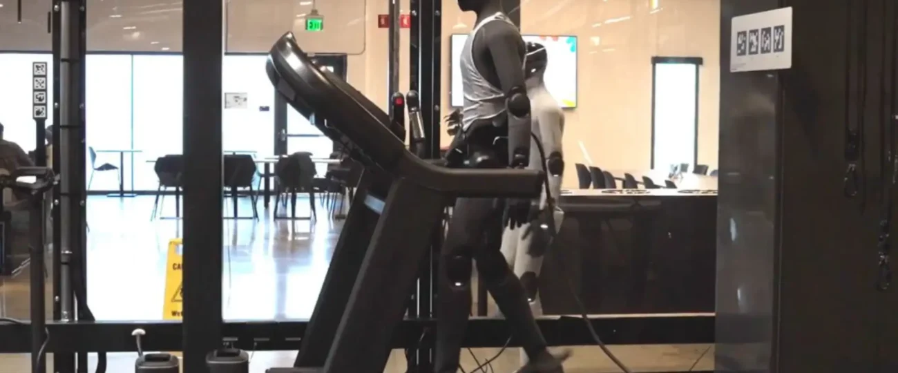 El robot humanoide Figure 03 camina nueve días seguidos para poner a prueba sus límites