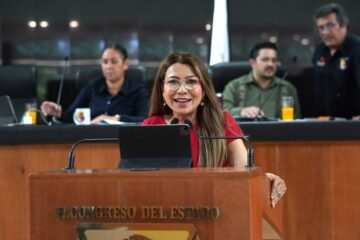 Piden aumentar presupuesto de La Escuela es Nuestra para 2027