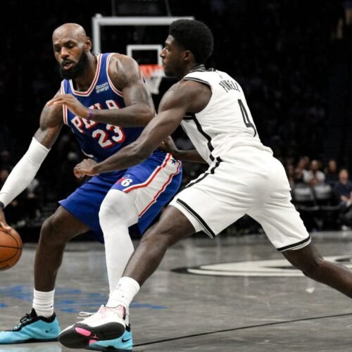 Los Sixers de LeBron logran ante los Cavs su mayor remontada en 30 años