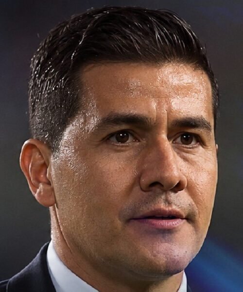 Costa Rica encarga al mexicano Miguel Chacón la mejora de los árbitros y del uso del VAR